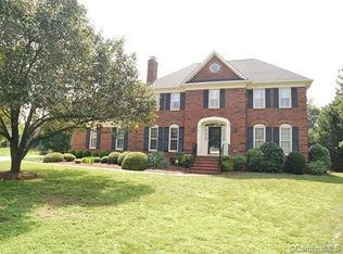 7805 Horsecroft Ct, Charlotte, NC 28277