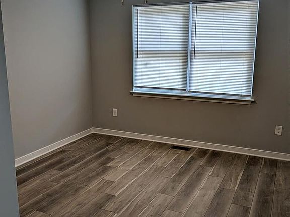 3rd image of 2003 Ingram Ave #1