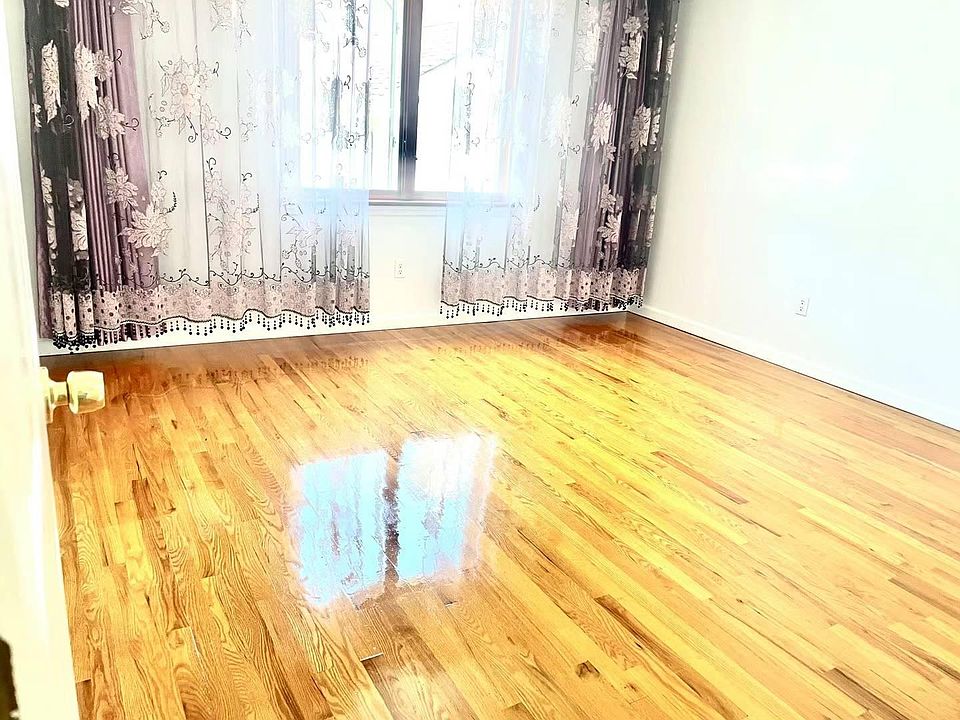 1st image of 166-49 17th Ave Floor 1