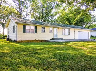 25004 Ee Hwy, Prairie Home, MO 65068