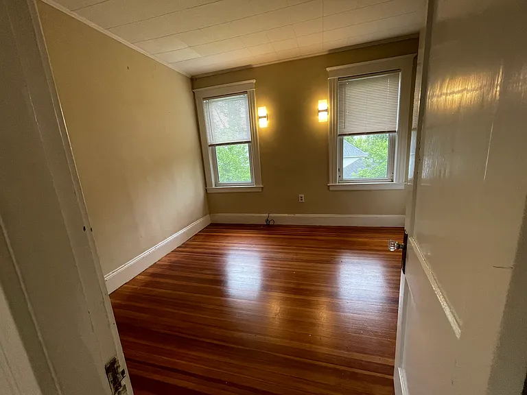 1190 Middlesex St #1190 — Photo 11