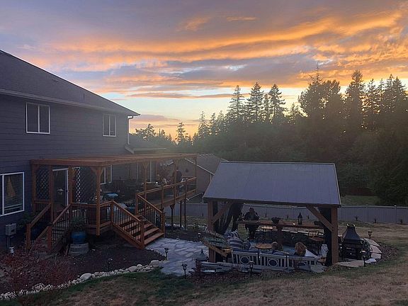 4th image of 18425 93rd St SE