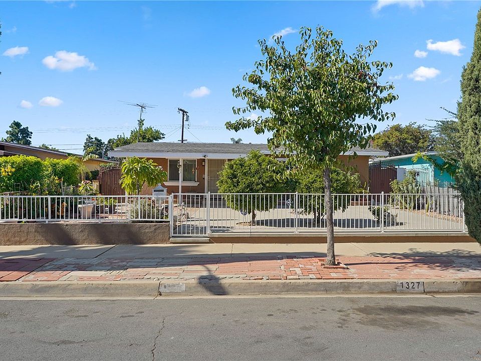 1st image of 1327 Amador Ave
