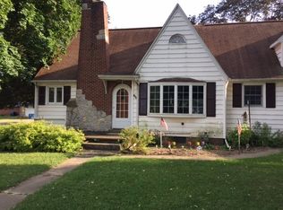 219 E 4th St, Milledgeville, IL 61051