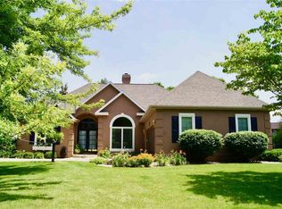1916 S Woodfield Trl, Warsaw, IN