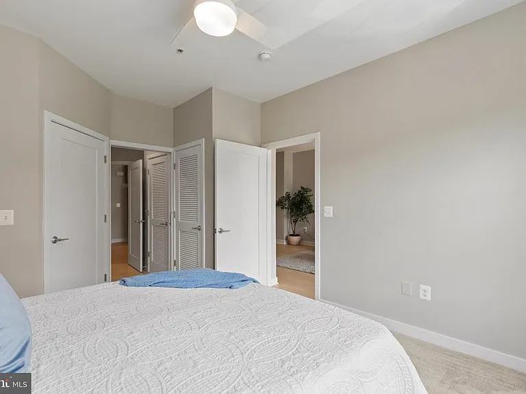 989 S Buchanan St #214 — Photo 17