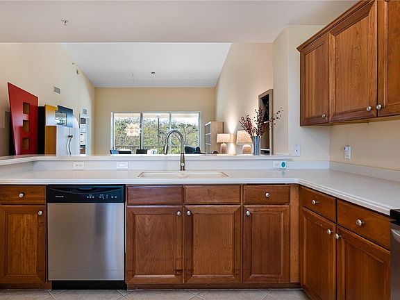 3rd image of 10550 Amiata Way APT 404