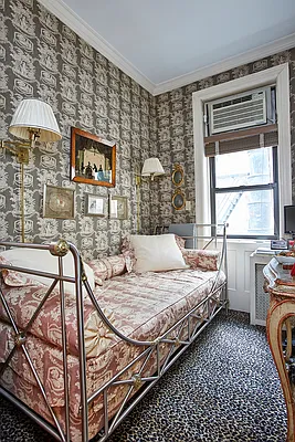 Sold by Compass | media 20