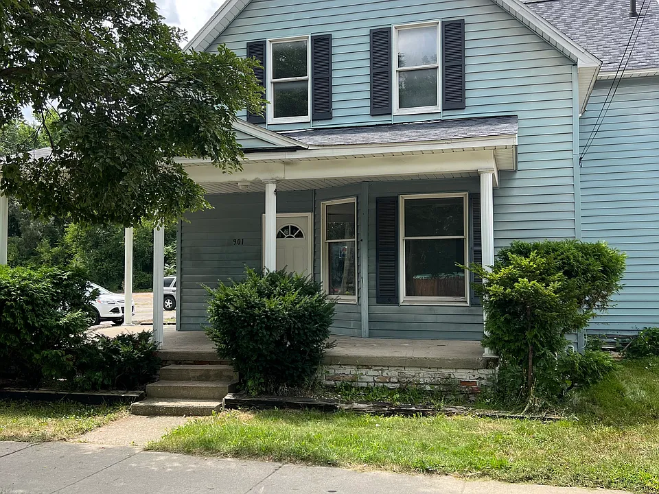901 N Henry St #1