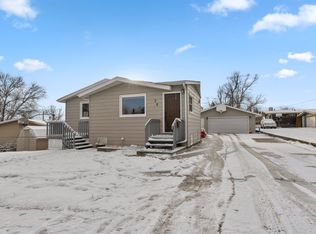 38 Ridge Rd, Havre, MT 59501