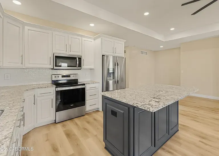 1828 Pinnacle Point — Photo 7
