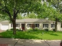 1st image of 824 Ariege Dr