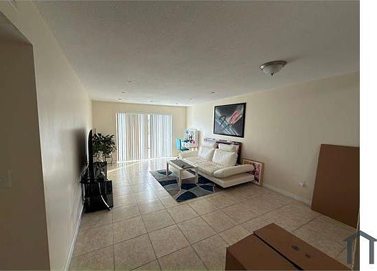1st image of 15225 NE 6th Ave APT B205