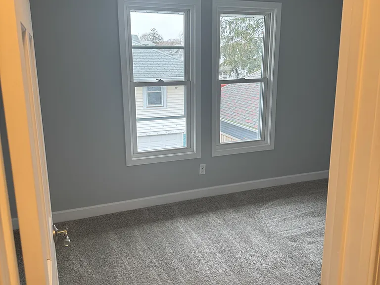 415 McKinley Ave #B — Photo 10