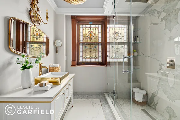 Sold by Leslie J. Garfield | media 12