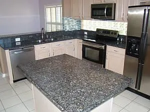 3 bed, 1750 sqft, $2,780 — Photo 2