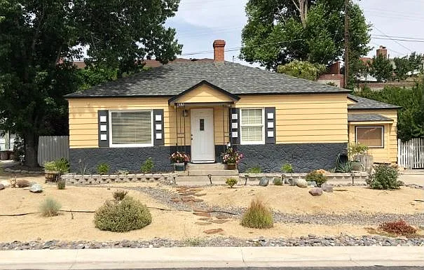 880 Novelly Dr photo 1