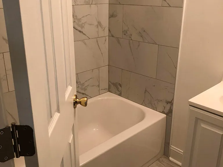 6821 Red Top Rd Apartments, LLC — Photo 8