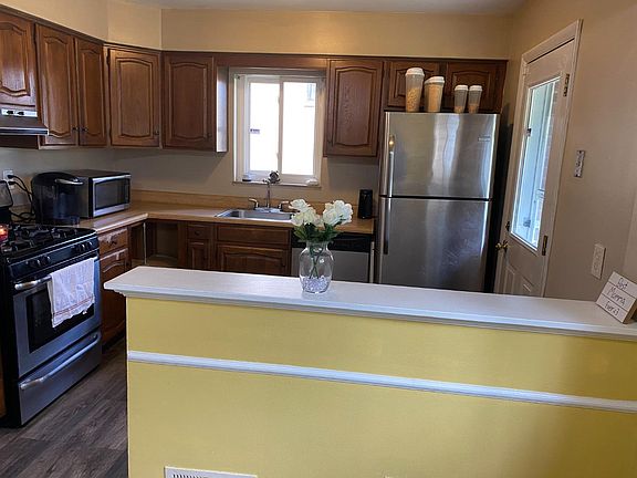 4th image of 1505 Southridge Ln