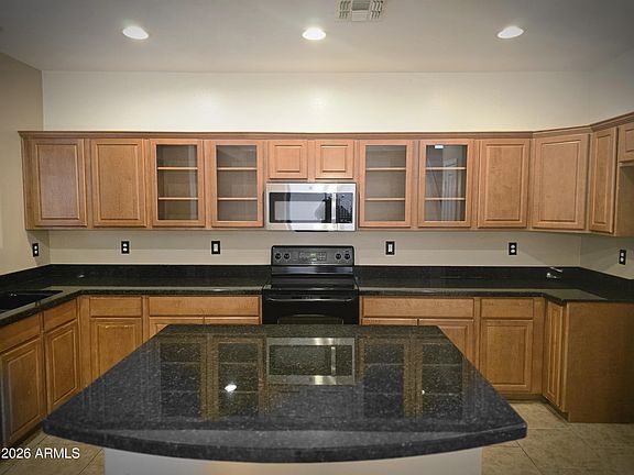 5th image of 6905 S 9TH Avenue