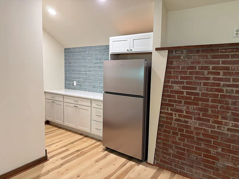 1600 Sunset Ln — Photo 5
