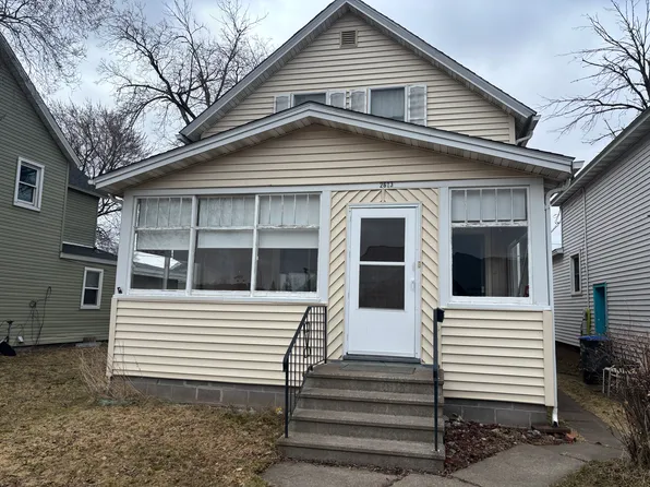 2613 Banks Ave, Superior, WI 54880
