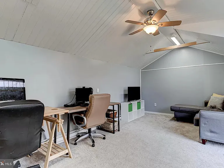13210 Maple Grove Ave — Photo 18