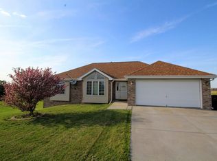 1092 E Christensen Ln, Cortland, NE 68331