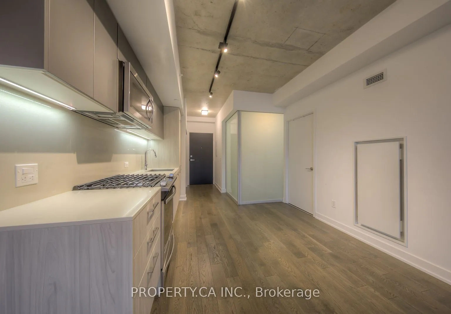 2 bed, $2,600 — Photo 3