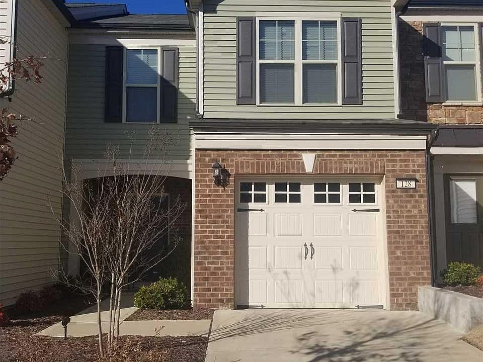 1st image of 128 Comptonfield Dr