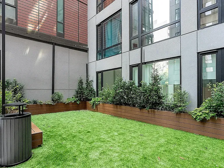 131 Concord St #5M — Photo 8