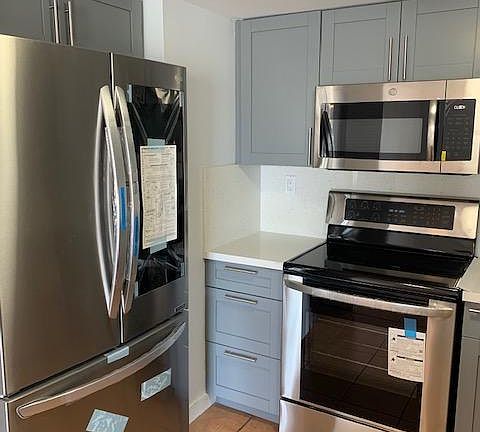 4th image of 7832 Collins Ave APT 307