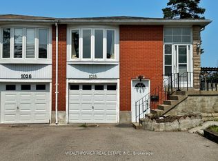 1028 Blairholm Ave, Mississauga, ON L5C1G4