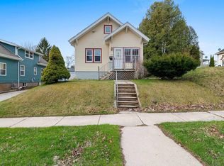 714 Ellis St, Kewaunee, WI 54216