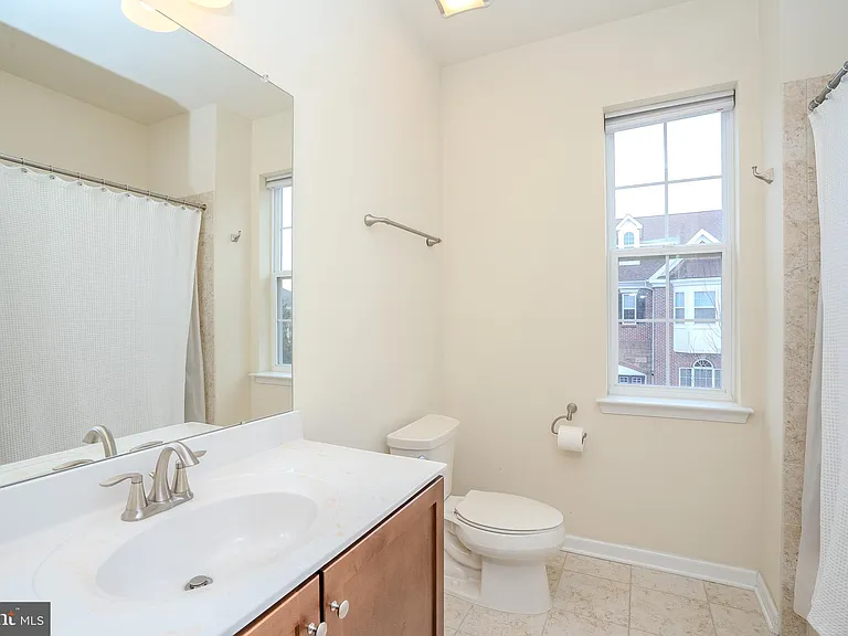 1802 Yearling Ct — Photo 51