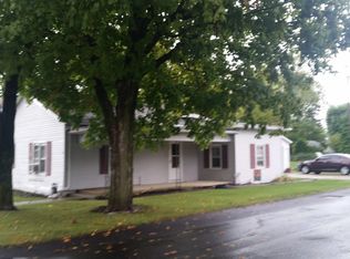 211 S Cherry St, Lynn, IN 47355