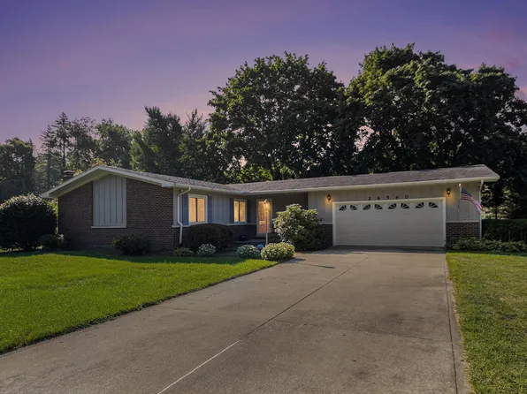 26560 Glick Dr, Elkhart, IN 46514