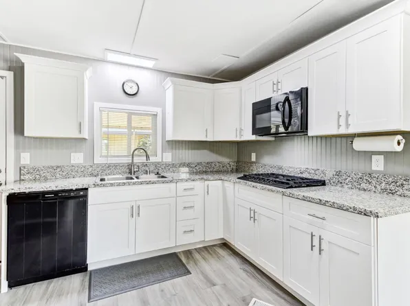 114 Cambria Cir, Citrus Heights, CA 95621