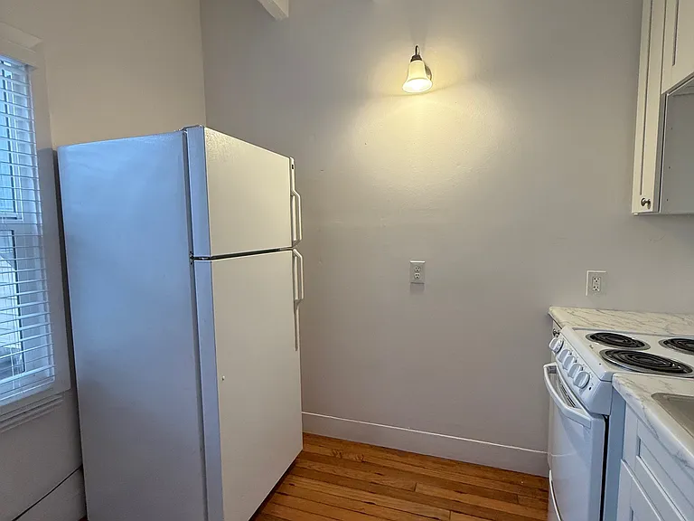 1552 Great Hwy #45 — Photo 3