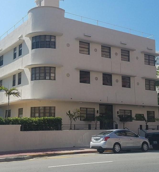 1st image of 2700 Collins Ave APT 207