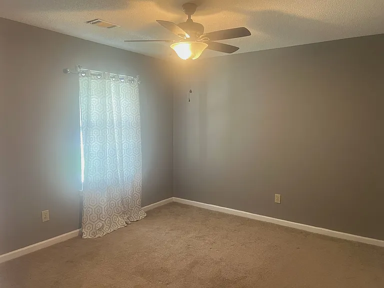113 Saddlehorn Dr — Photo 15