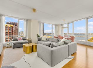 200 Chambers St APT 22C, New York, NY 10007