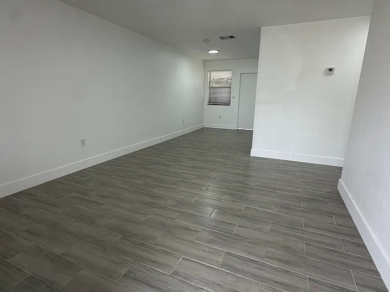 19110 SW 113th Pl — Photo 4