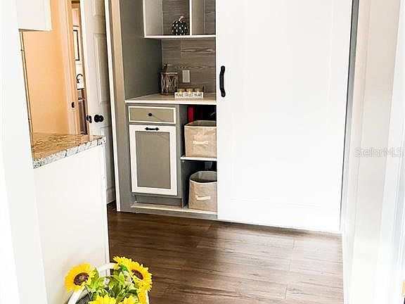 5th image of 5329 Kensington St