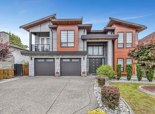 9248 124th St, Surrey, BC V3V4S3