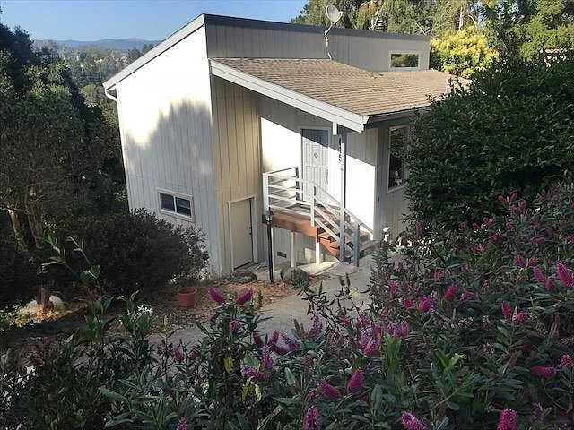 615 Encino Dr