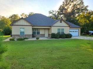 7862 Lee Road 246, Smiths Station, AL 36877