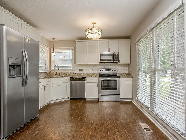 4616 Pine Needle Ct — Photo 22