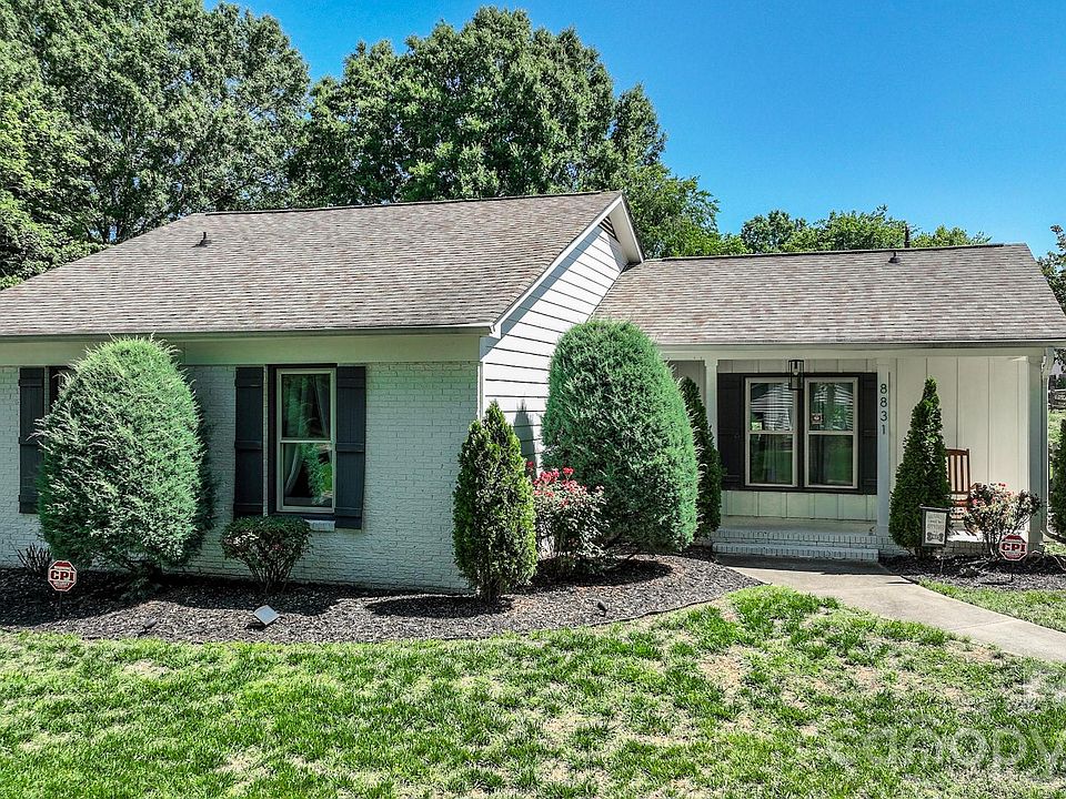 1st image of 8831 Gamesford Dr #74