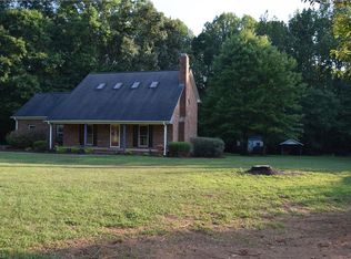 7637 Deboe Rd, Summerfield, NC 27358